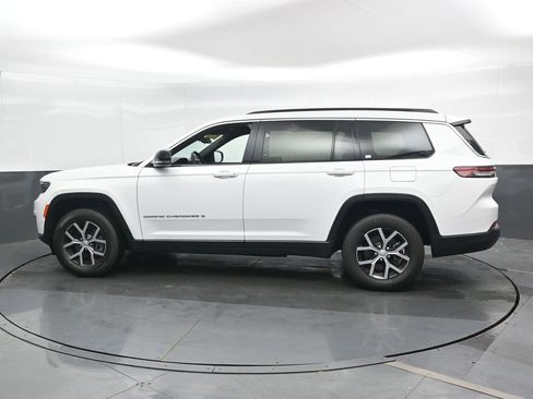 Used 2024 Jeep Grand Cherokee L Limited w/ Luxury Tech Group II AWD/4WD image 9