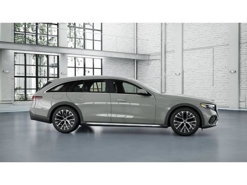 New 2027 Mercedes-Benz E 450 4MATIC All-Terrain Wagon image 15