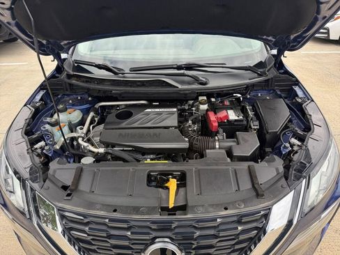 Used 2023 Nissan Rogue SV FWD image 19