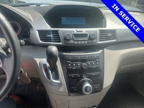 Used 2012 Honda Odyssey LX image 6