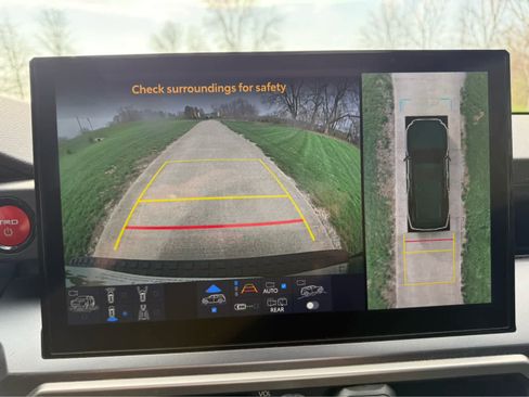 Used 2025 Toyota 4Runner TRD Off-Road Premium image 22