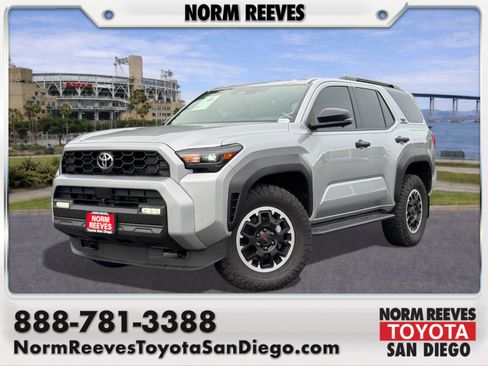 Certified 2025 Toyota 4Runner TRD Off-Road Premium image 1