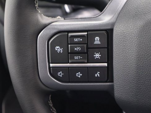 New 2026 Ford F350 Lariat w/ Black Appearance Package image 19