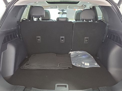 New 2026 Ford Escape SE w/ Class II Trailer Tow Package FWD image 14