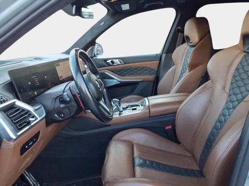 Used 2024 BMW X5 M Competition w/ Executive Package image 9