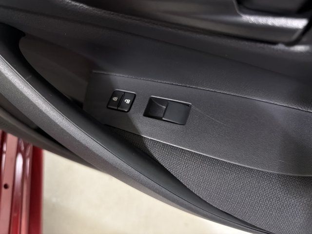 Used 2024 Toyota Corolla LE FWD image 39