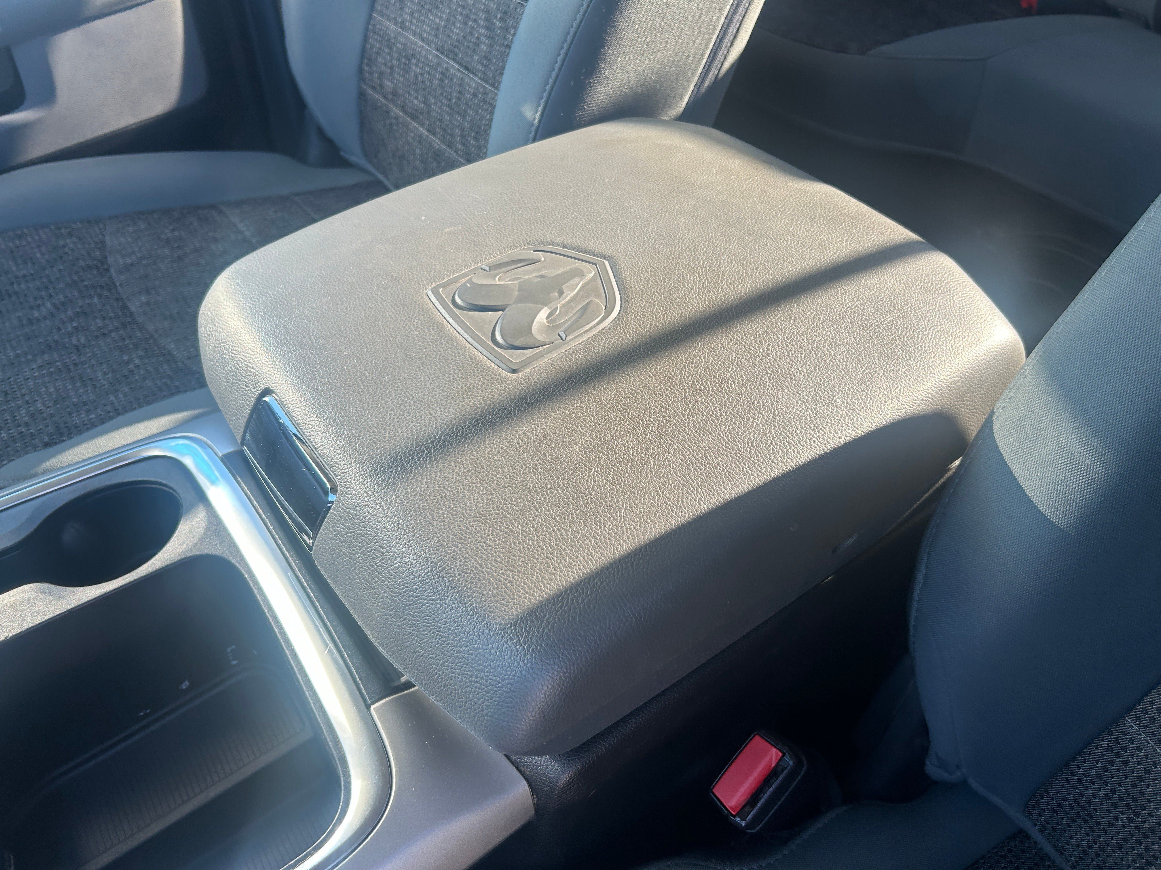 Used 2018 RAM 1500 Big Horn AWD/4WD image 23