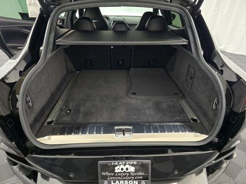 Used 2024 Aston Martin DBX 707 image 10
