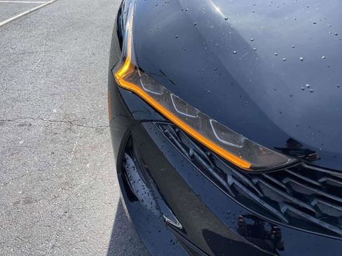 Used 2023 Kia K5 GT-Line image 17