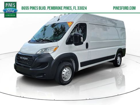Used 2023 RAM ProMaster 2500 FWD image 1
