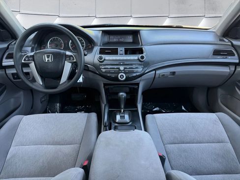 Used 2010 Honda Accord LX image 12