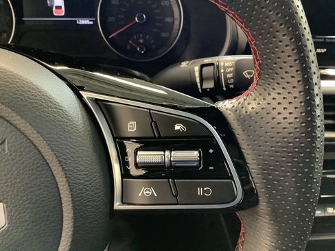 Certified 2023 Kia Forte GT FWD image 11