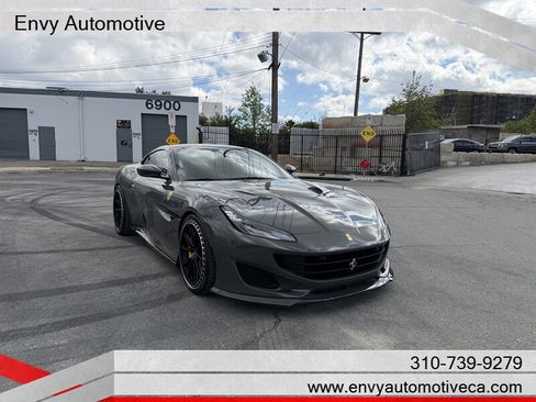 Used 2020 Ferrari Portofino image 6