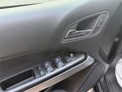 Used 2022 Chevrolet Colorado ZR2 w/ Colorado ZR2 Bison Edition image 11