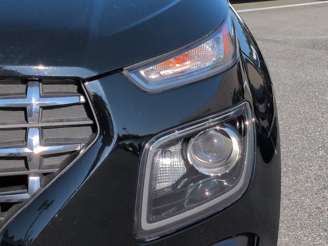Used 2024 Hyundai Venue SEL FWD image 10