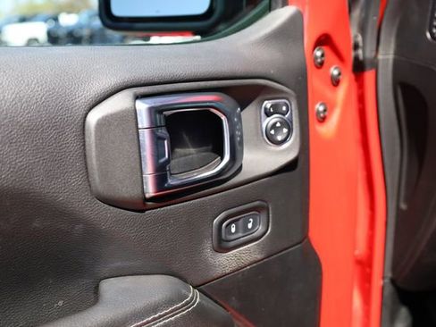 Used 2021 Jeep Wrangler Unlimited Sahara w/ Safety Group AWD/4WD image 18