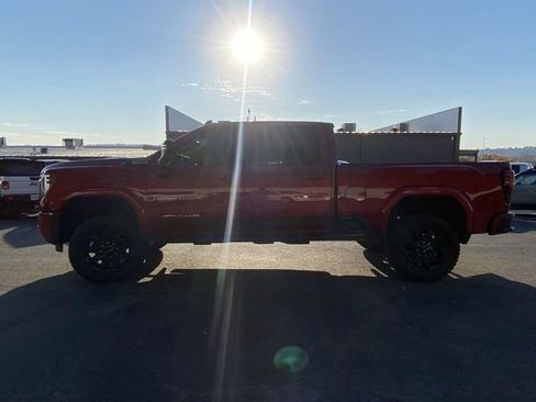 Used 2024 GMC Sierra 2500 AT4 w/ AT4 Premium Plus Package image 8