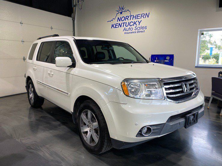 Used 2014 Honda Pilot Touring image 1