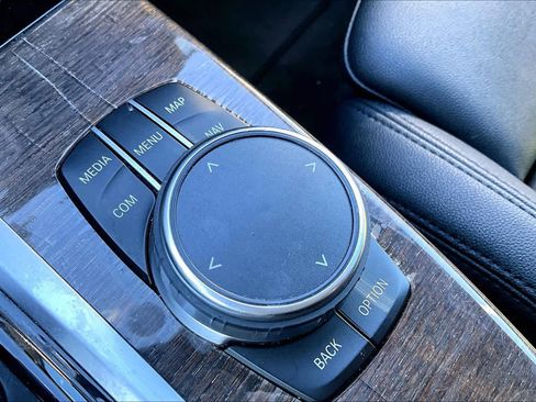 Used 2018 BMW X3 xDrive30i image 33