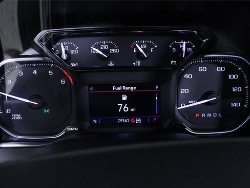 Used 2022 GMC Sierra 2500 AT4 AWD/4WD image 26