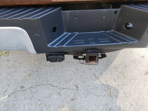 Used 2012 Ford F250 Lariat w/ Lariat Ultimate Pkg image 10