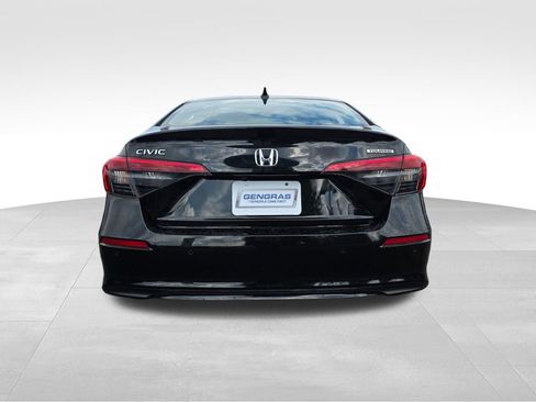 Used 2024 Honda Civic Touring image 6