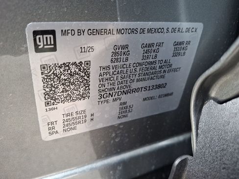 New 2026 Chevrolet Equinox EV LT AWD/4WD image 23