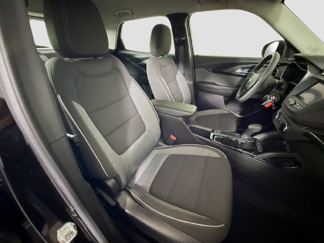 Used 2021 Chevrolet TrailBlazer LS FWD image 27
