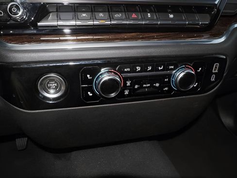 Certified 2023 GMC Sierra 1500 Elevation AWD/4WD image 14