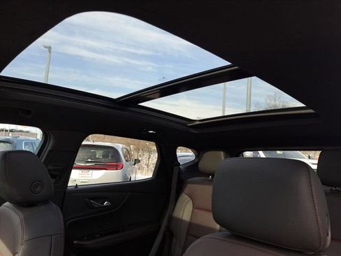 Used 2024 Chevrolet Blazer RS w/ Driver Confidence II Package image 26