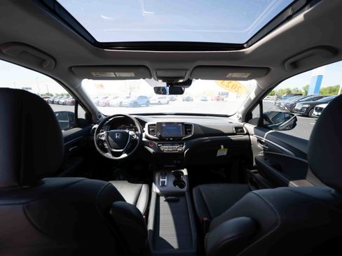 Certified 2023 Honda Ridgeline RTL-E image 19