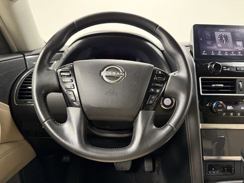 Used 2021 Nissan Armada SV image 21