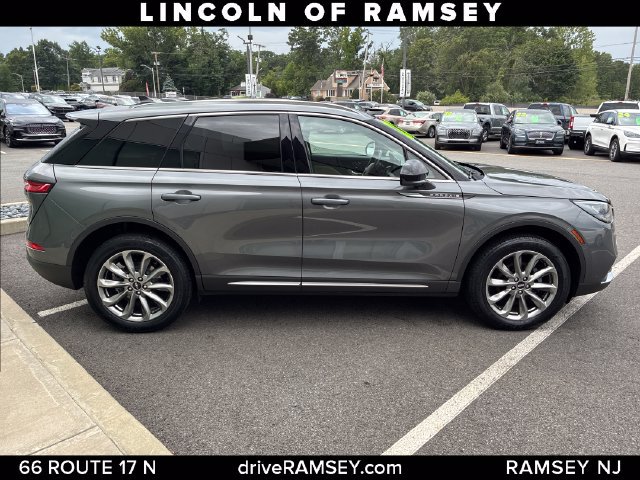 Certified 2022 Lincoln Corsair AWD w/ Premium Package image 7