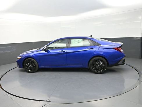 New 2026 Hyundai Elantra Sport FWD image 5