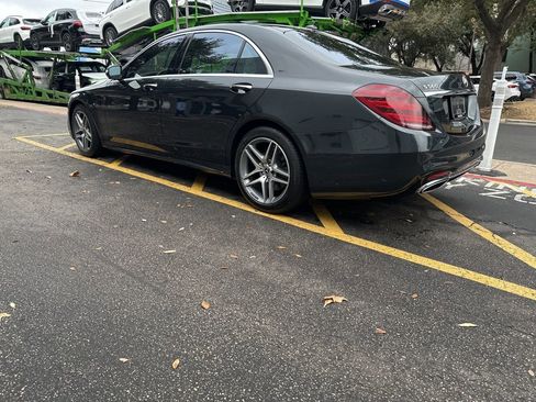 Certified 2018 Mercedes-Benz S 560 4MATIC Sedan image 5