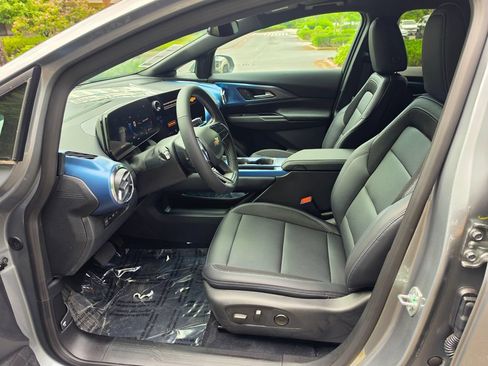 New 2026 Chevrolet Equinox EV LT AWD/4WD image 20