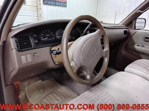 Used 1996 Toyota T100 SR5 AWD/4WD image 11