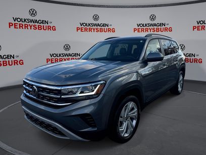 Used 2023 Volkswagen Atlas SE w/ Panoramic Sunroof Package