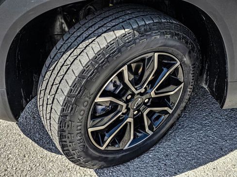 Certified 2025 Chevrolet TrailBlazer ACTIV w/ Driver Confidence Package AWD/4WD image 12