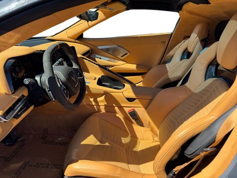 Used 2024 Chevrolet Corvette 3LT image 10