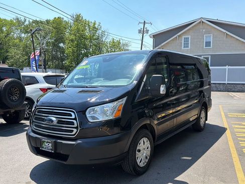 Used 2019 Ford Transit 150 130 Low Roof w/ Exterior Upgrade Package RWD image 3