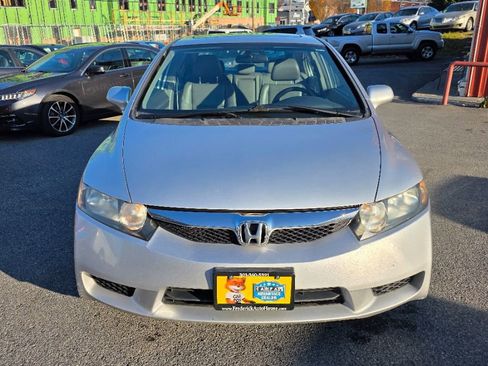 Used 2010 Honda Civic EX-L image 2