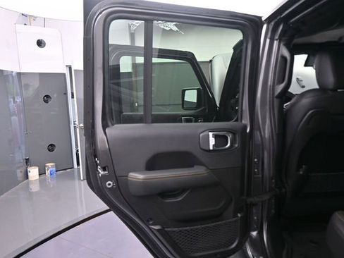 New 2025 Jeep Gladiator Sport w/ Premium Package image 41