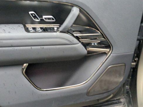 Used 2024 Land Rover Range Rover Sport SV Edition One Carbon Bronze image 15