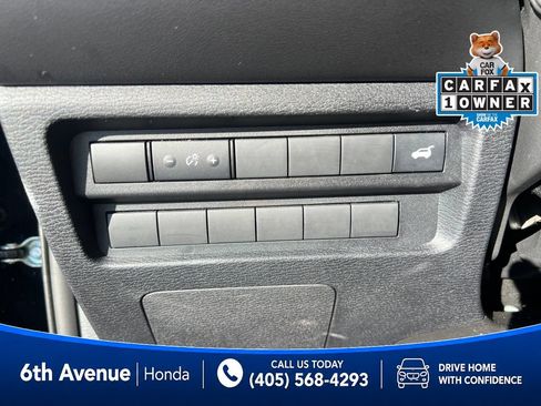 Used 2025 Mitsubishi Outlander SE AWD/4WD image 31