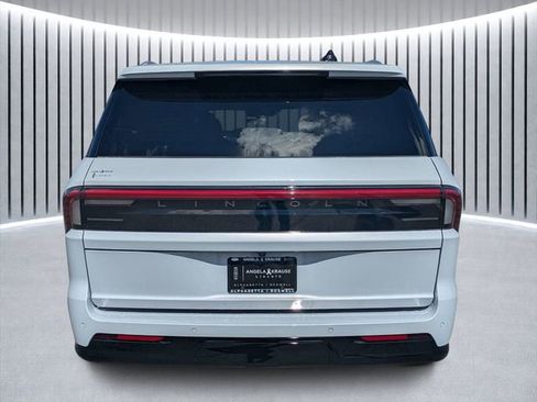 New 2026 Lincoln Navigator L Black Label image 4