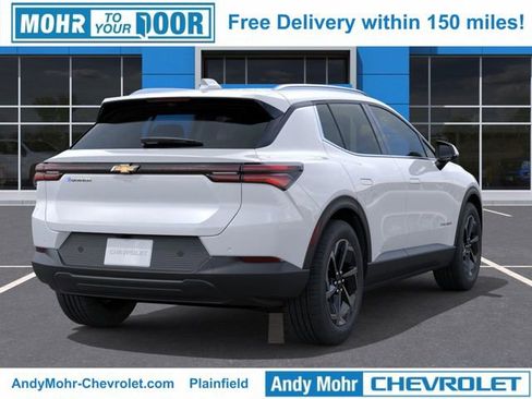 New 2026 Chevrolet Equinox EV LT image 4