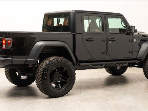 Used 2026 Jeep Gladiator Sport AWD/4WD image 7