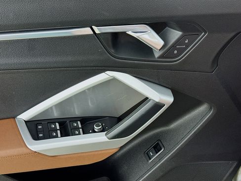 Used 2020 Audi Q3 2.0T Premium Plus w/ Premium Plus Package image 21