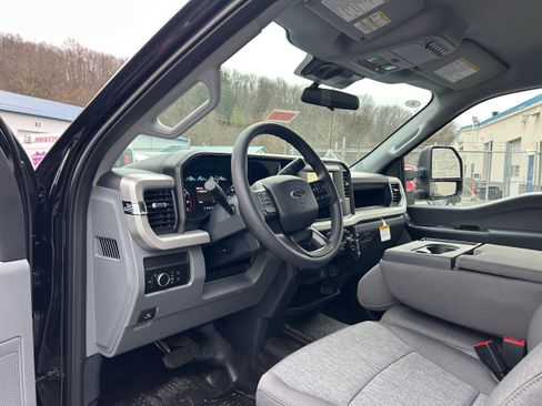 New 2026 Ford F350 XL w/ XL Off-Road Package AWD/4WD image 35